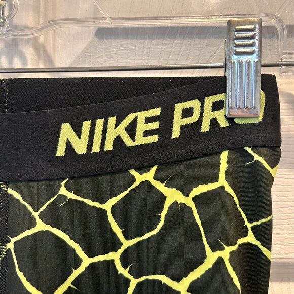 NIKE PRO Neon Green Pro Engineered Dri-Fit Giraffe Print Leggings Size Small - Picture 4 of 8